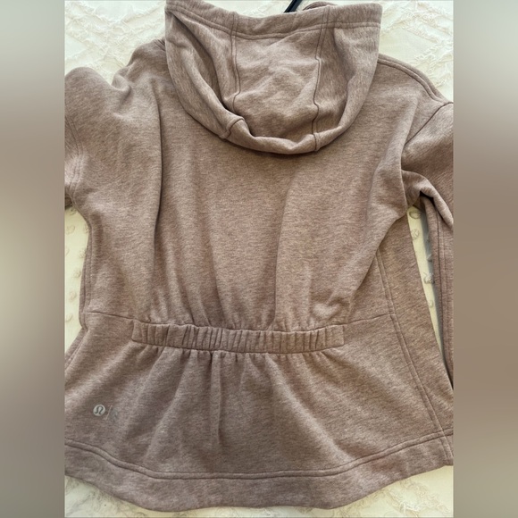 LULULEMON X BARRY'S HEATHERED RED DUST STRONGER AS ONE CROPPED HOODIE - Picture 11 of 12